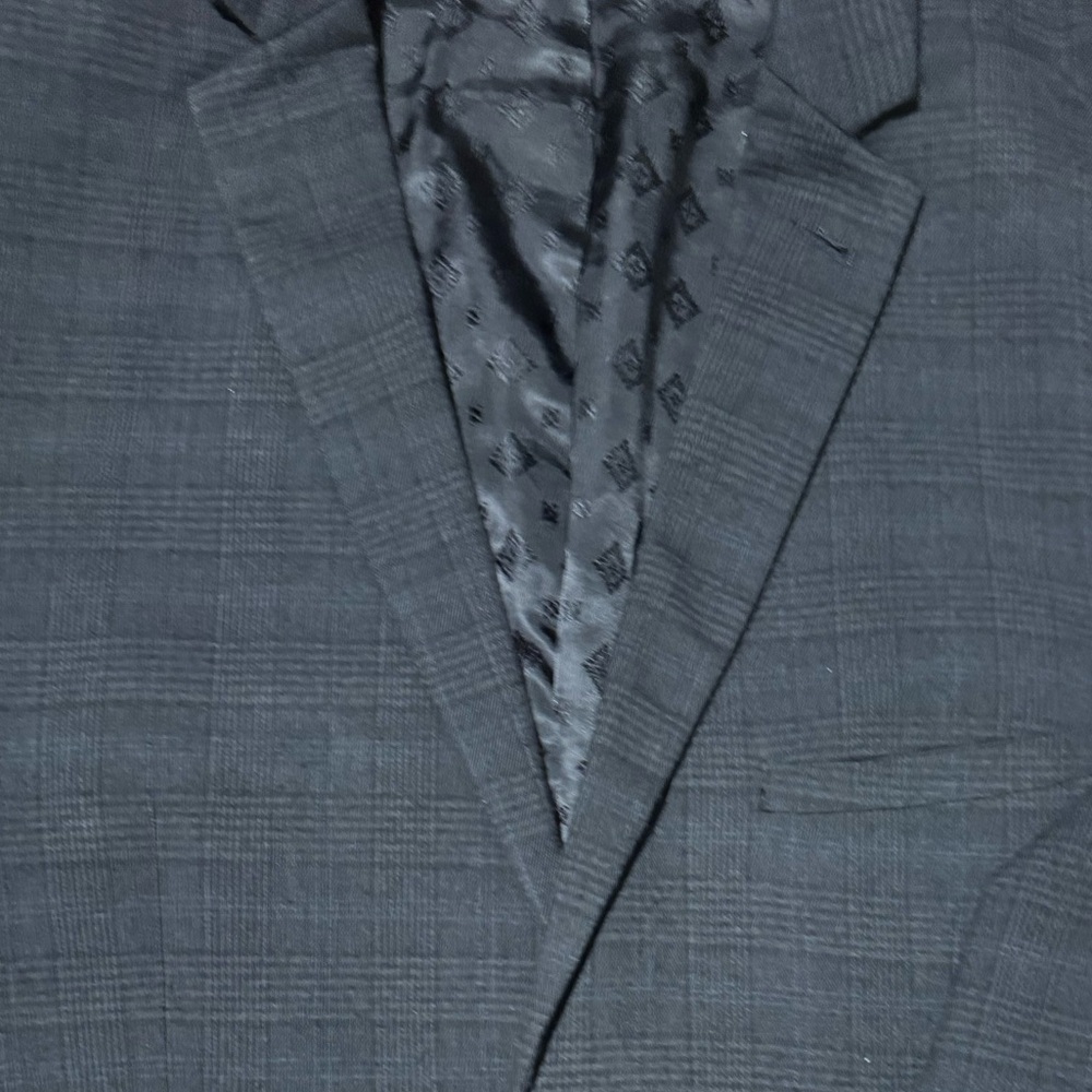 Paisley & Gray Charcoal Plaid Suit